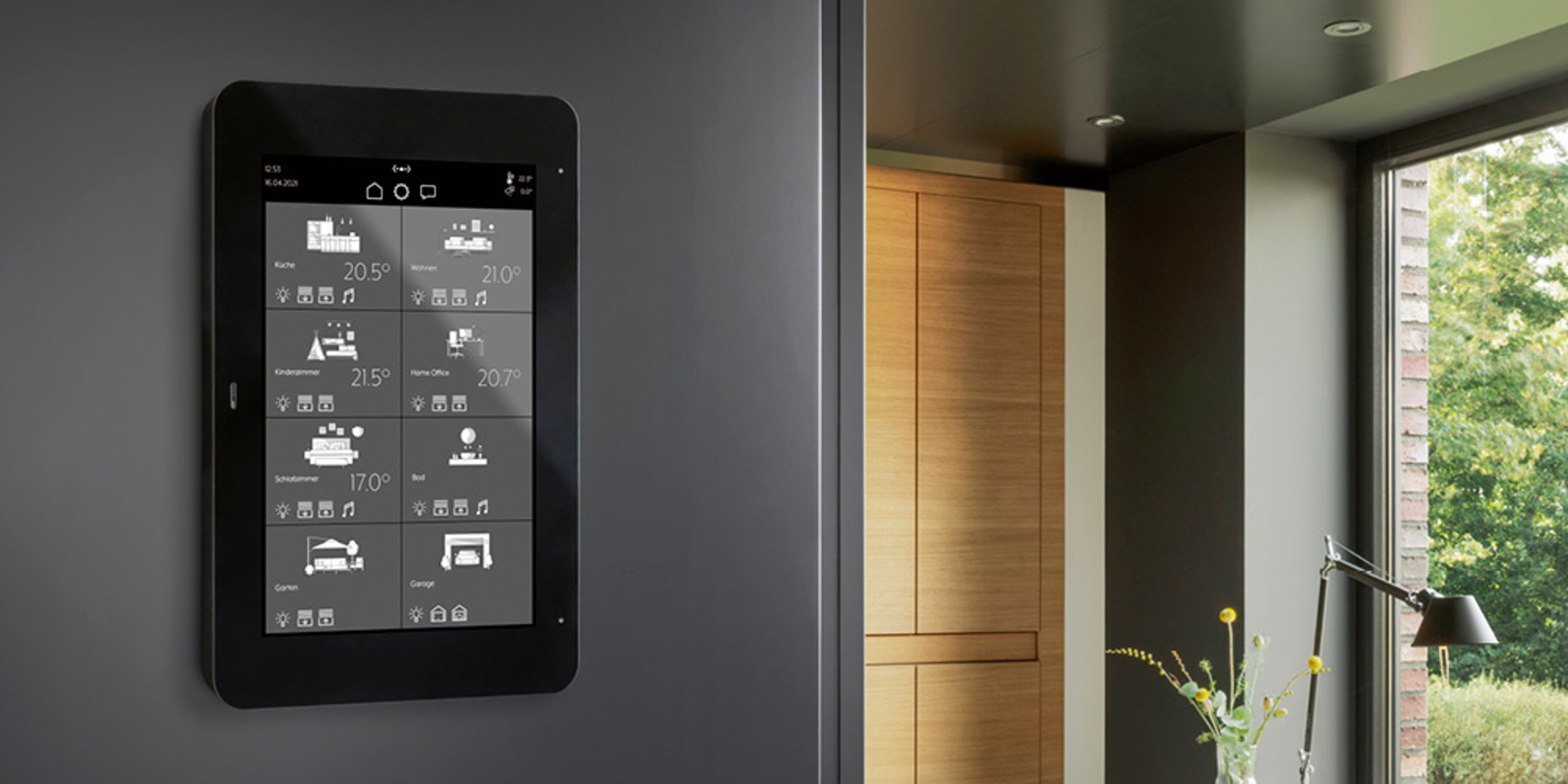 JUNG Smart Panel 8 bei GC-Elektro in Oberursel