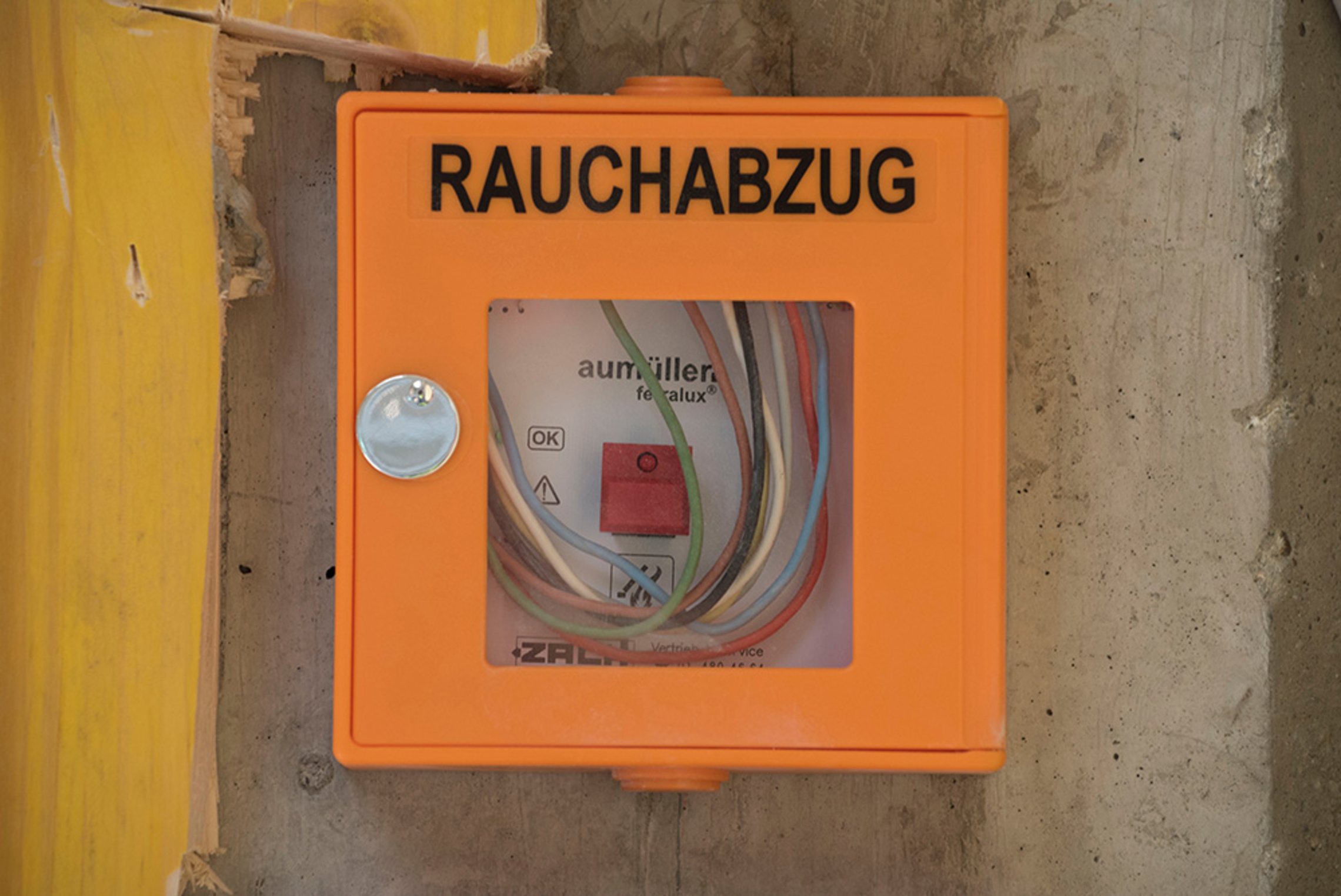 Rauchwärme&shy;abzug bei GC-Elektro in Oberursel